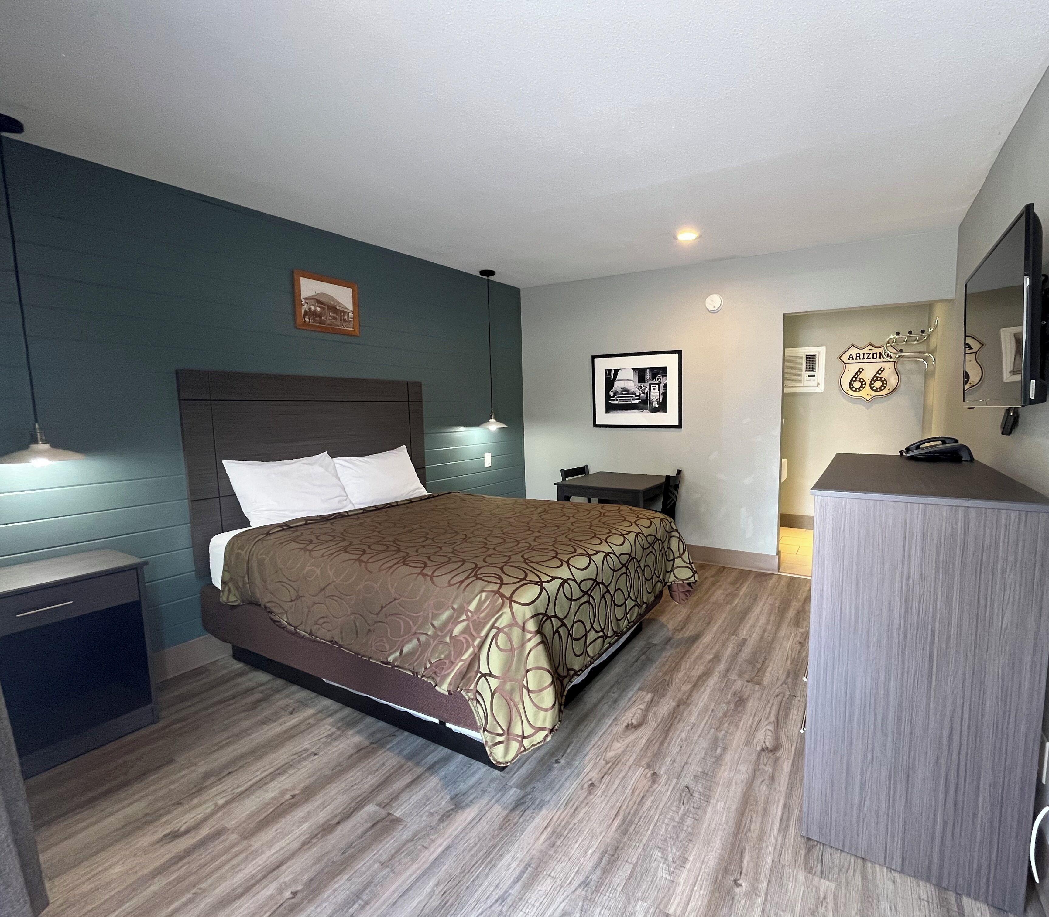 5 Budget Hotels Close to Riordan Mansion State Park