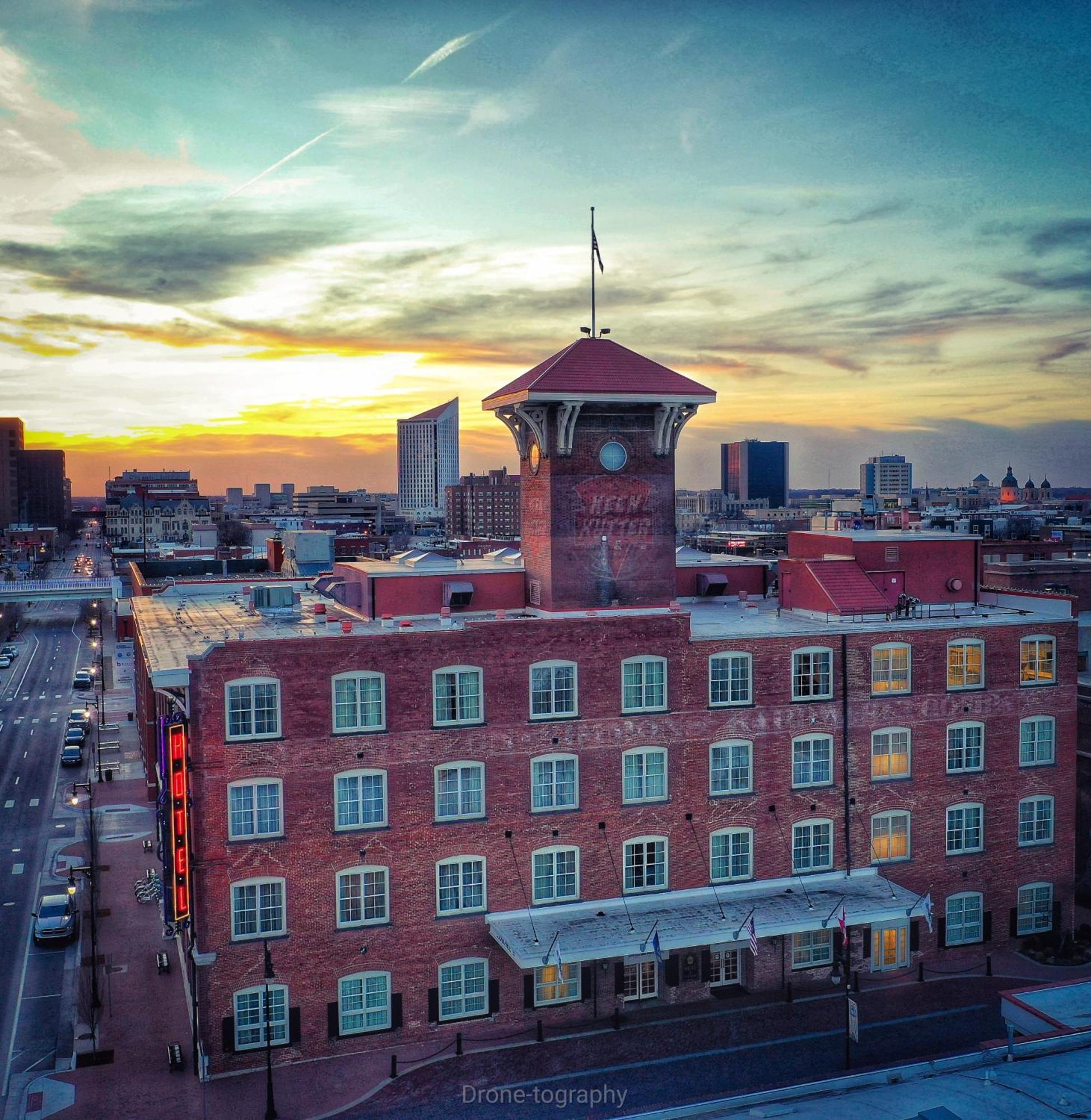 9 Design Hotels Near Henry Levitt Arena Worth Booking